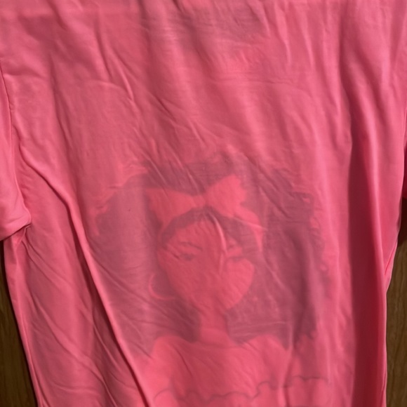 Found in mall! Never worn. Size 2X. Seems like size L. BEAUTIFUL TEE!! - Picture 6 of 6